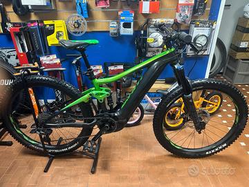 Giant Trace E+