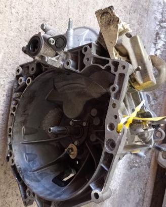 Cambio 5 marce Peugeot 307 1.4 HDI codice 20DM14