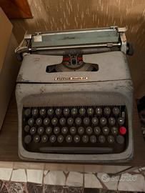 Macchina da scrivere  vintage olivetti studio 44