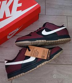 Nike Dunk burgundy crush