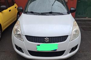 Suzuki swift bianco metallizzato