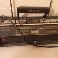 Radio/lettore di cassette SONY