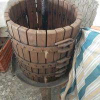 Attrezzatura enologica per vino