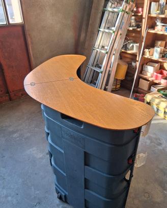 Box valigia Con tavolino applicabile