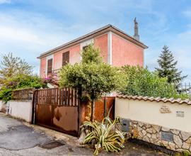 Fonte Nuova indipendente con giardino