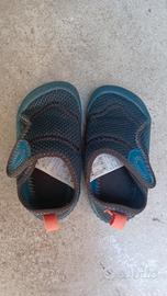 Scarpette/pantofole antiscivolo Decathlon n.22 