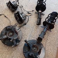 Renault Captur anno 2023 ammortizzatori e freni an