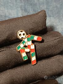Spilla ufficiale mondiali di calcio Italia '90 