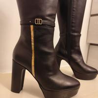 Stivali Alviero Martini Prima Classe mai usati 