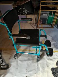 sedia a rotelle comoda