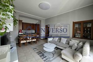 Appartamento di 110 m² con 4 locali e box auto a V