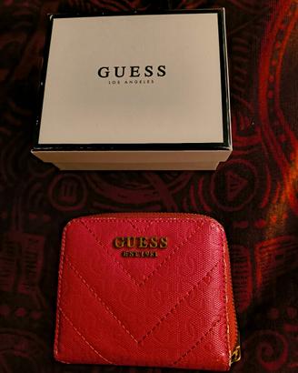 Portafoglio donna GUESS