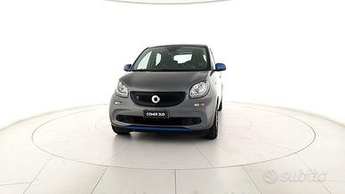 SMART Forfour II 2015 - Forfour eq Passion U31153