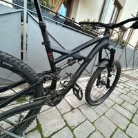 bicicletta specialized enduro 2015