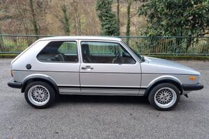 Volkswagen Golf GTI 1.600 unipro