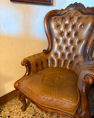 Poltrone bergere in pelle capitonnè
