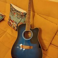 chitarra acustica elettrificata 