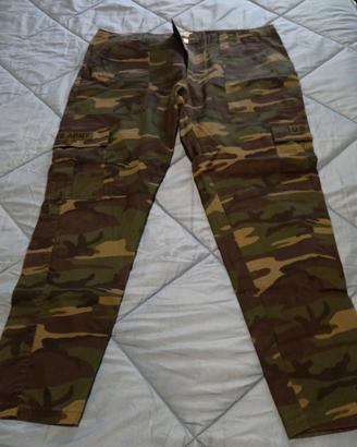 pantaloni militari