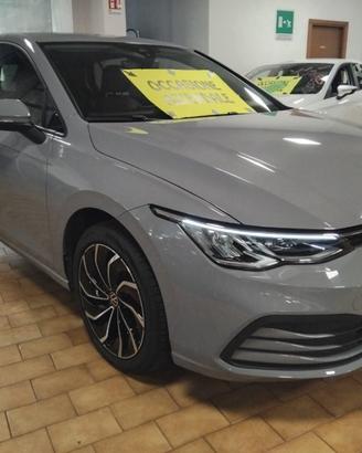 VOLKSWAGEN Golf 1.0 TSI EVO Life 17" C/GRIMALDI