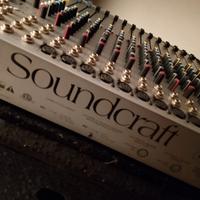Mixer soundcraft