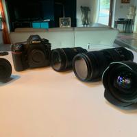 Nicon D850 come nuova con obbiettivi