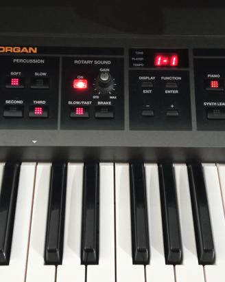 roland VR 700 combo