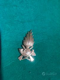 fregio berretto guardia di finanza 