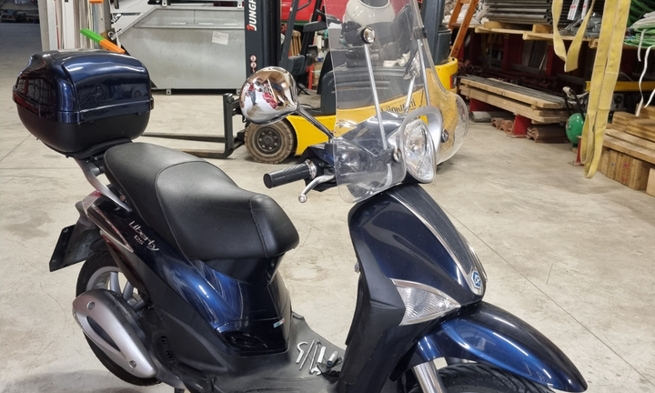 Scooter piaggio liberty