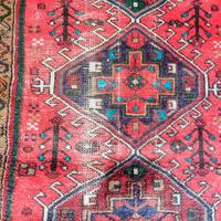 Vecchio tappeto persiano 