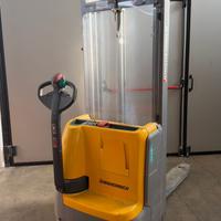Stoccatore Jungheinrich EJC 110