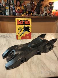 Batmobile scultura 