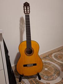 Chitarra Classica Yamaha CG142S + Accessori