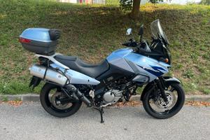 Suzuki V-Strom DL 650 Full Optional