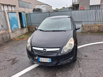 Opel Corsa 1.2 5 porte Club
