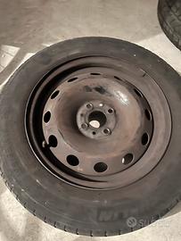 Cerchi in ferro per Fiat R15