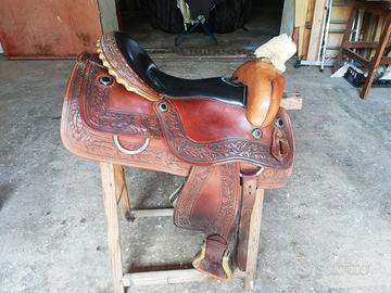 Sella Western più accessori e finimenti