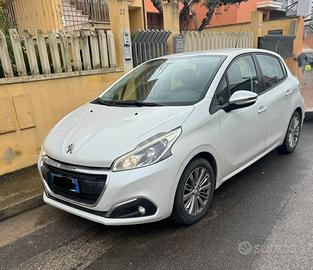 Peugeot 208 1.2 PURETECH Active