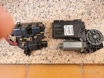 SERRATURA  PORTA  ANT.  DX  AUDI  A4  B6  2003