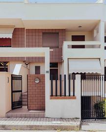 Villa a Schiera a Lanciano, 4 locali