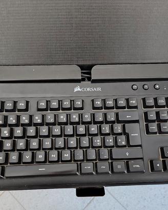 Mouse e Tastiera Corsair