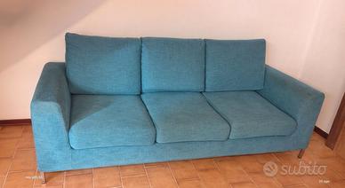 Divano tre posti