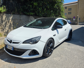 Opel astra gtc 2.0 cdti 165 cv opc line