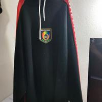 Maglione oversize Balenciaga con logo