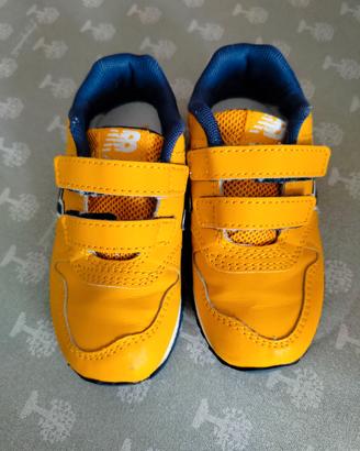 Scarpe bimbo New Balance n. 23,5