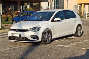 VOLKSWAGEN Golf 2.0 TDI 5p. Sport BlueMotion Techn
