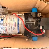 pompa 12v dc Shurflo 2095-204-112 20PSI TRAIL KING