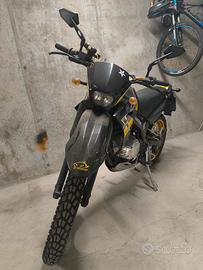 Yahama XT 125 R