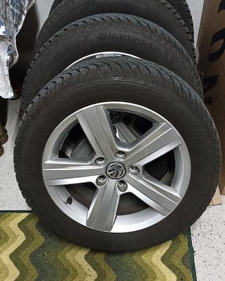 Cerchi con gomme invernali Golf A3 Leon