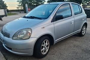 Toyota Yaris 1.1 Benzina 