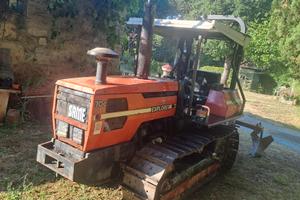 Trattore a cingoli